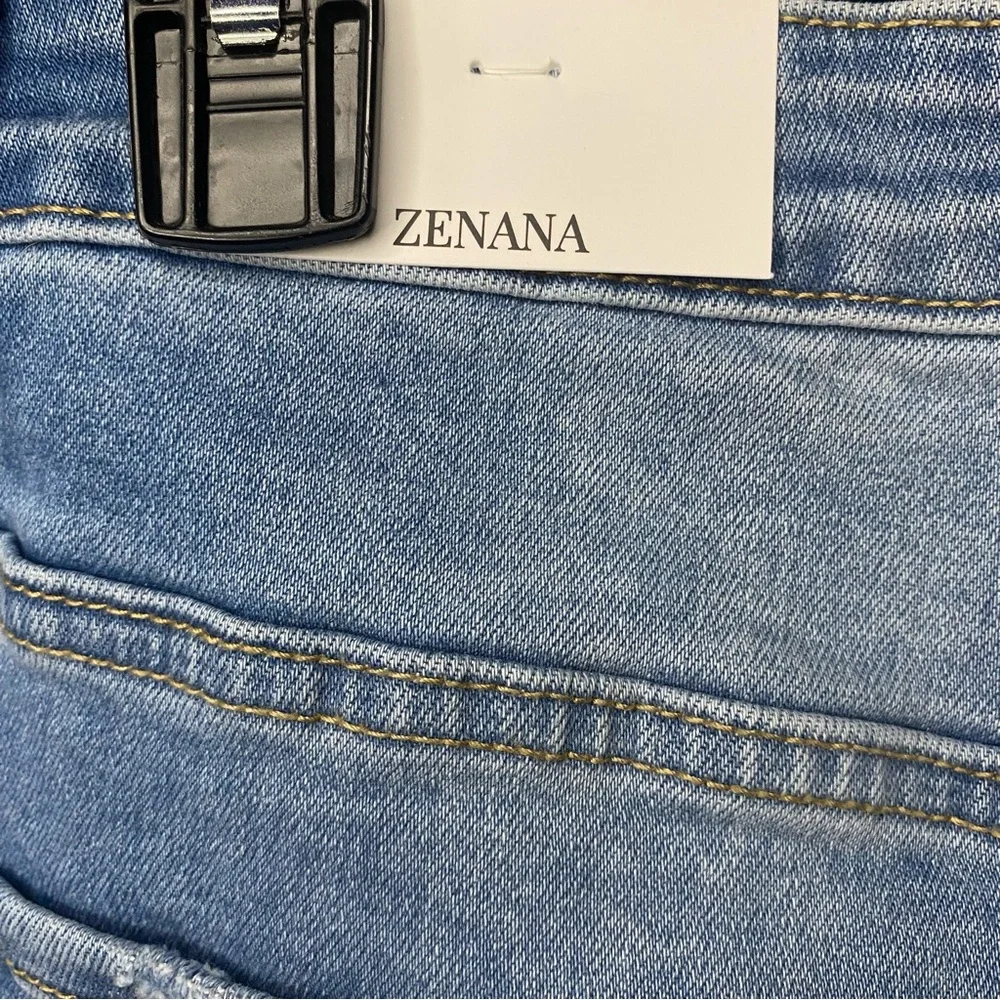 Zenana Denim Kick Flare Jeans Womens Plus Size 38 NWT Distressed Frayed Hem - Picture 10 of 12